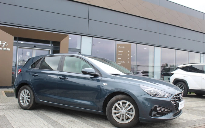 Hyundai I30 cena 78600 przebieg: 16976, rok produkcji 2022 z Rychwał małe 254